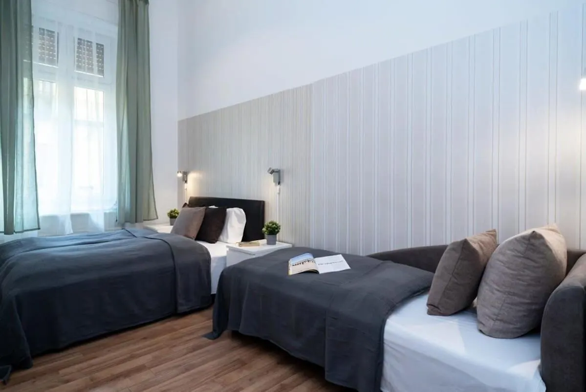 Central Apartment In Front Of The Synagogue Budapest